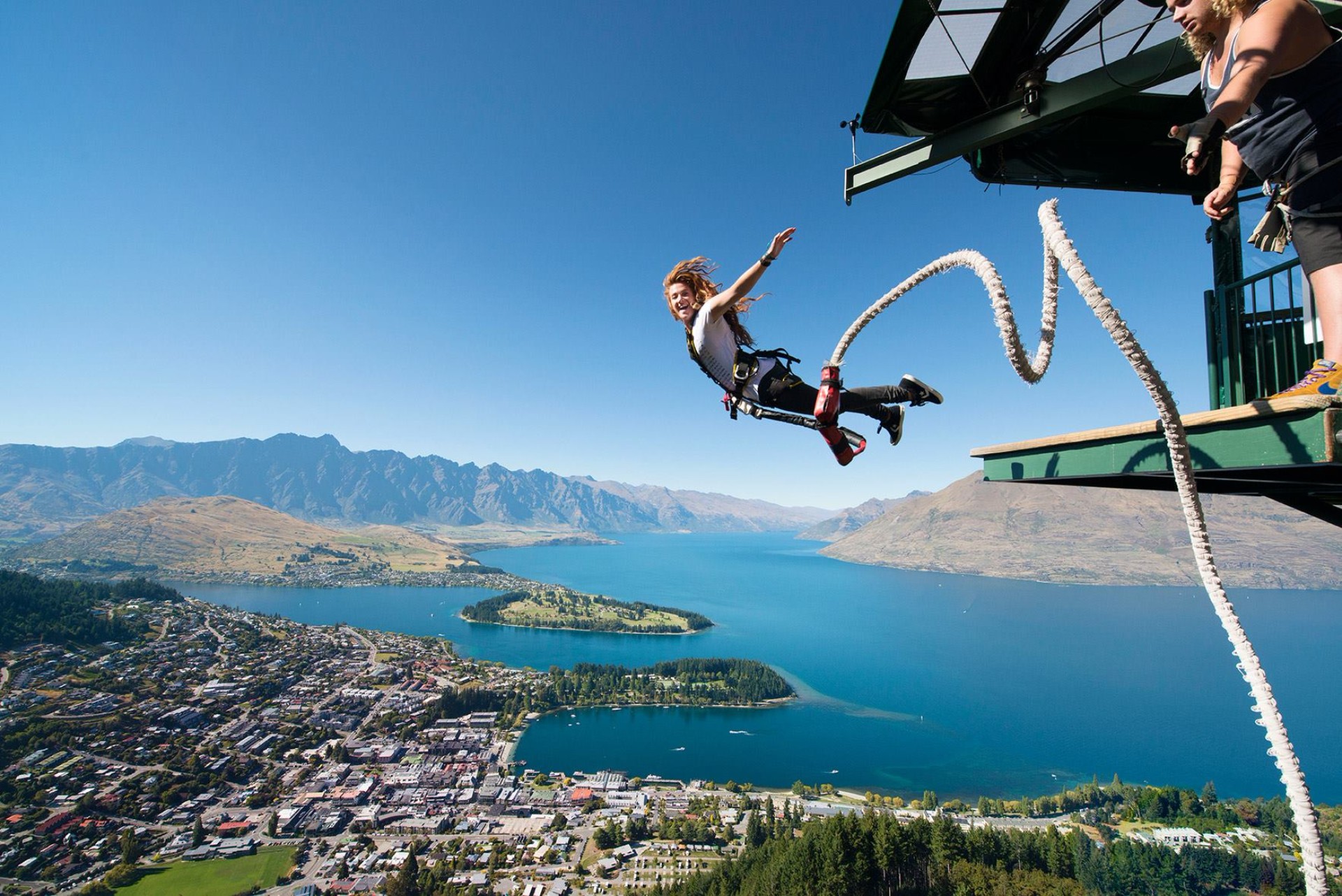 Jump into the Unknown: Bungy Jumping in New Zealand